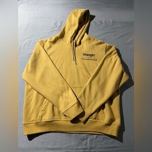 Wrangler Men's tan Yellowstone Hoodie Sweater